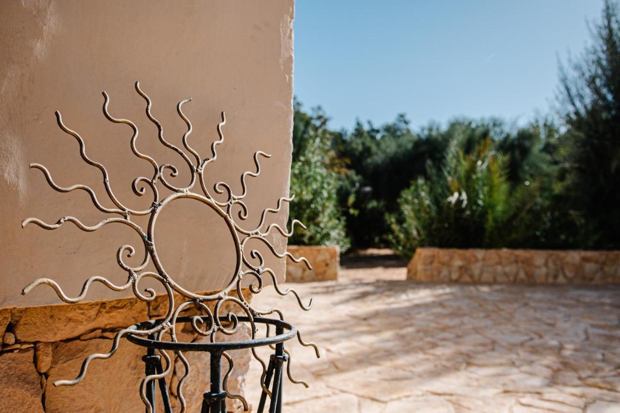 Qasr Ghilan Hotel Pansy מראה חיצוני תמונה