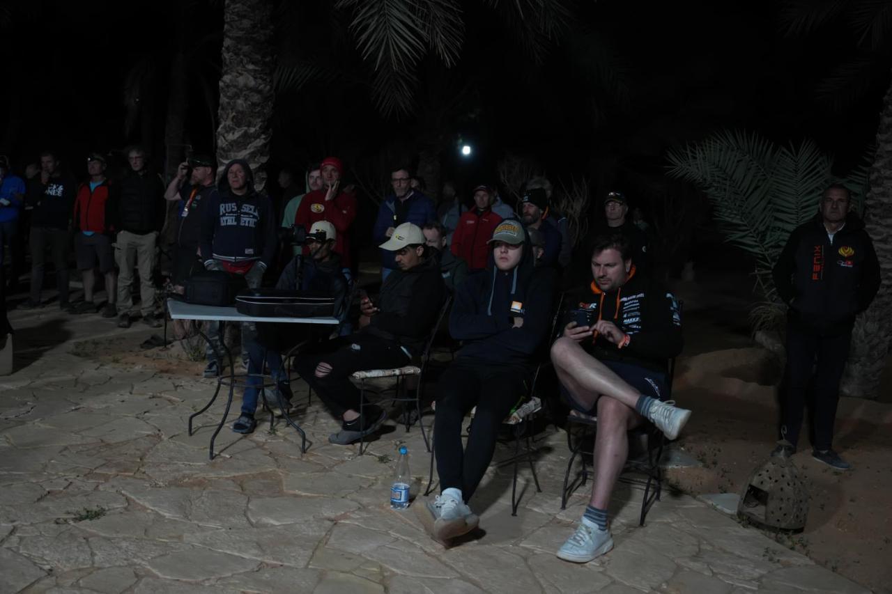 Qasr Ghilan Hotel Pansy מראה חיצוני תמונה