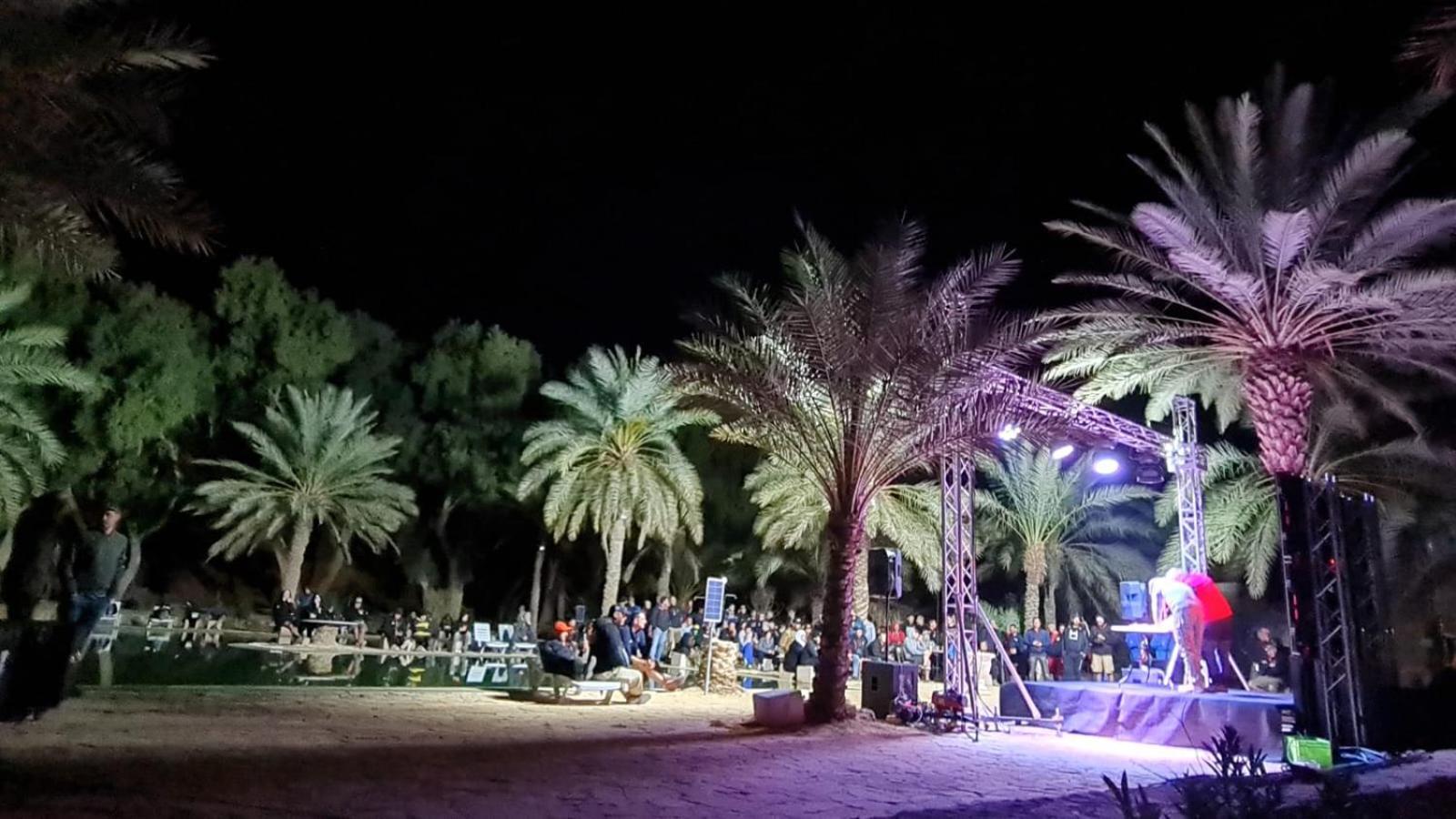 Qasr Ghilan Hotel Pansy מראה חיצוני תמונה